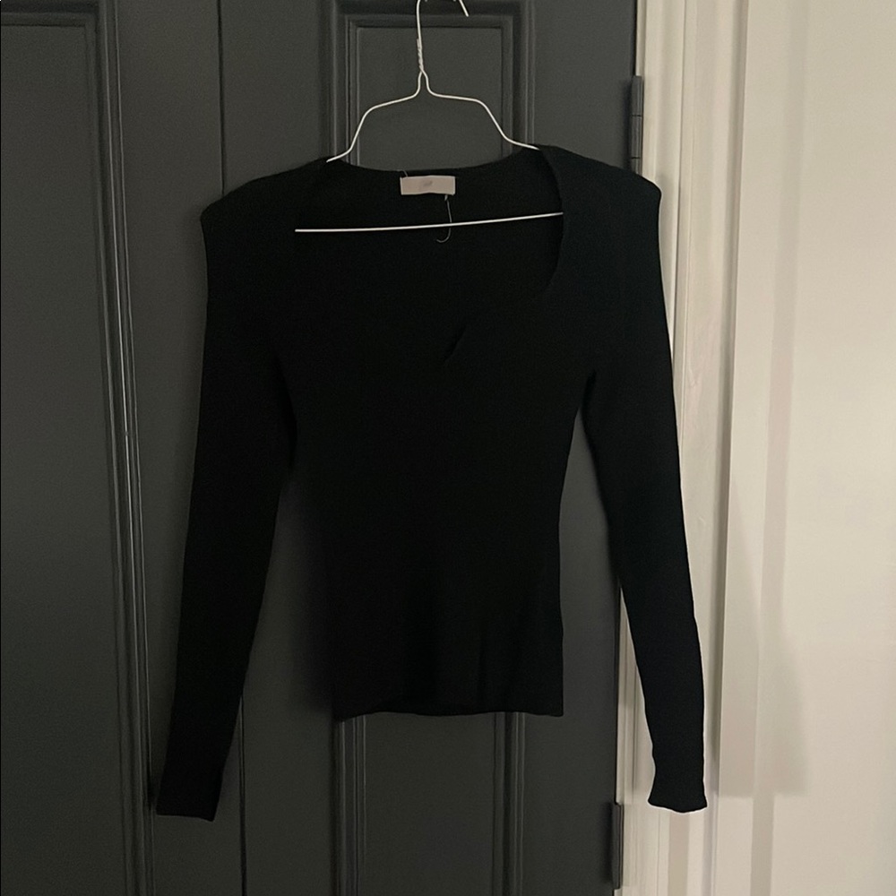 H&M Black Fitted Long Sleeve Blouse